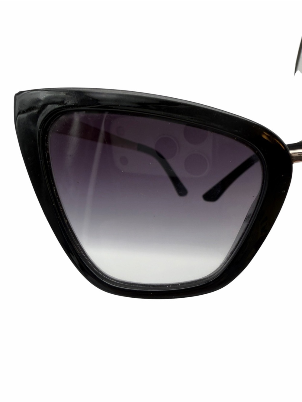 Quay Australia Reina Mini Black Cat Eye Sunglasses w/ Pouch - Picture 10 of 11